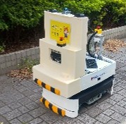 追従・自走式搬送ロボット「MiniTaurus」の実演展示